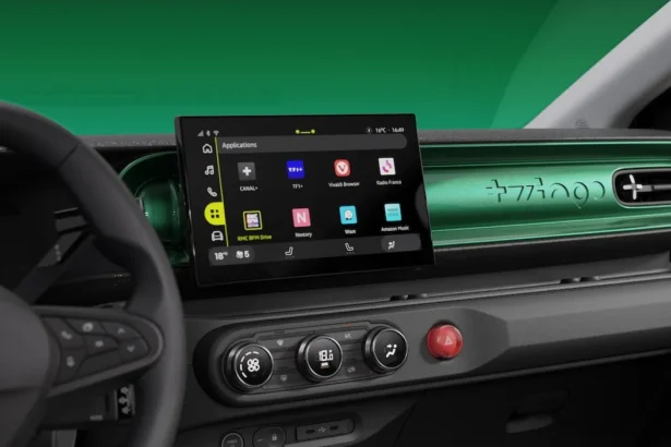 Renault s’associe à RMC BFM pour lancer RMC BFM Drive, la première radio personnalisée par l’intelligence artificielle