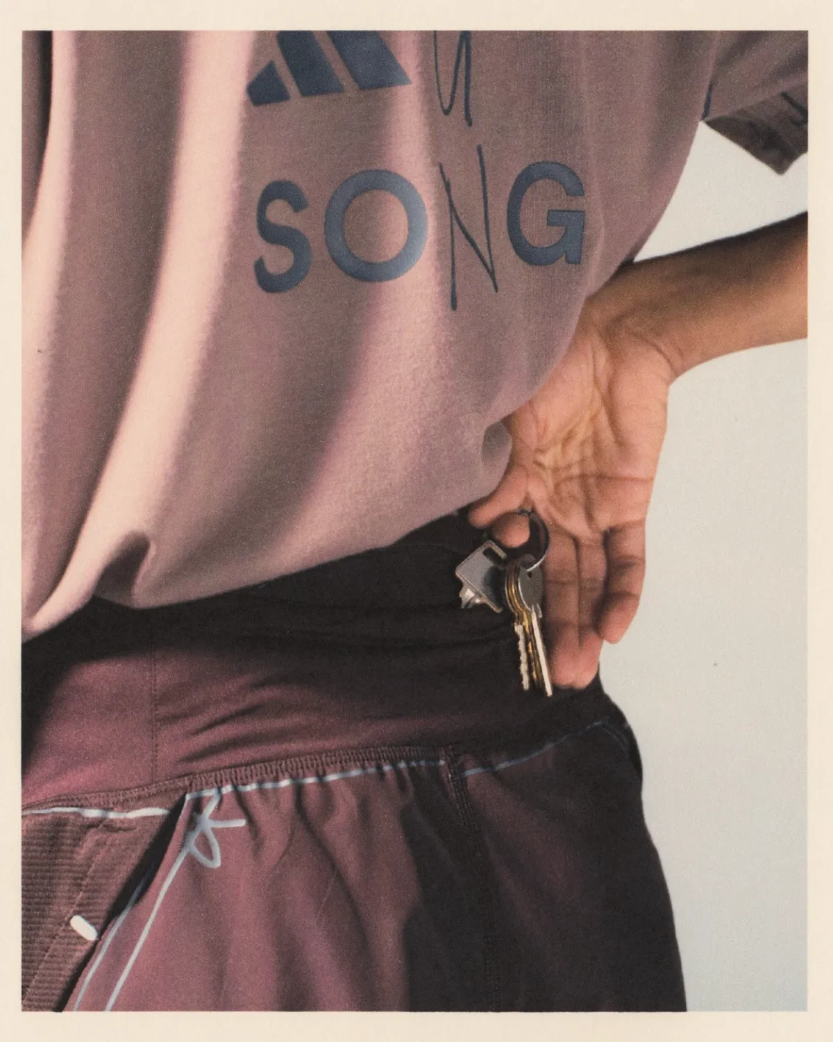 adidas Running x Song for the Mute signe une Supernova Rise 3 pensée pour le quotidien