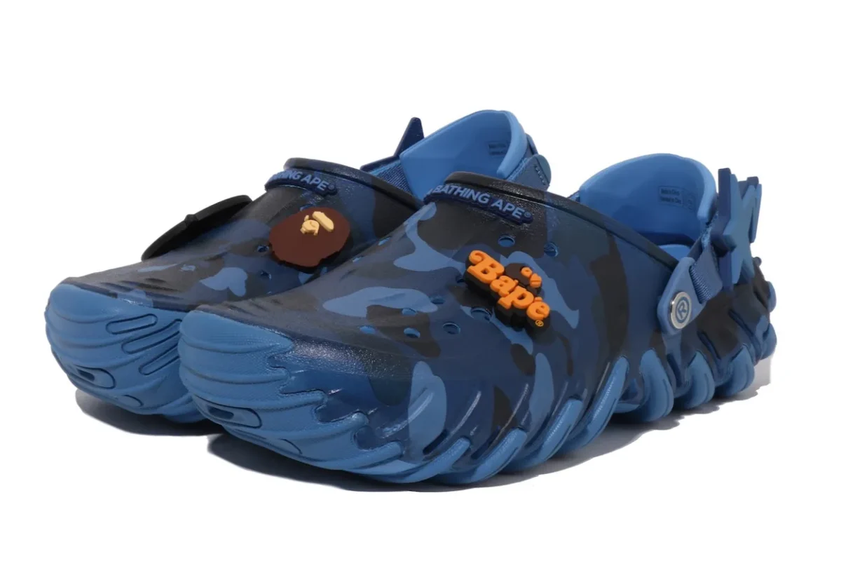 BAPE et Crocs lancent une nouvelle collection de sabots Echo RO Clog pour le printemps 2026
