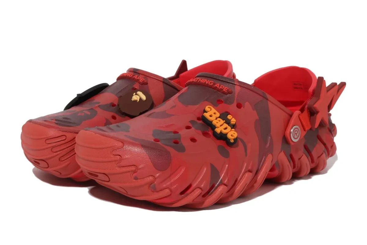 BAPE et Crocs lancent une nouvelle collection de sabots Echo RO Clog pour le printemps 2026