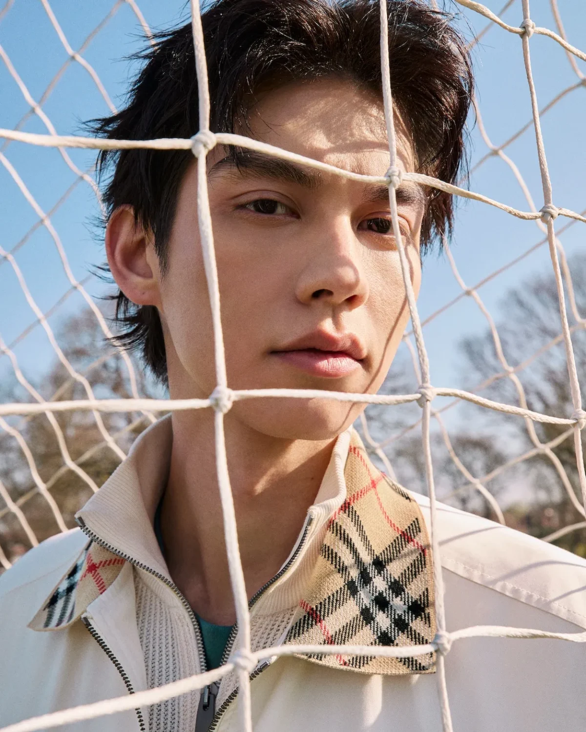Burberry célèbre la culture du football avec sa campagne automne 2026 « A Good Sport »