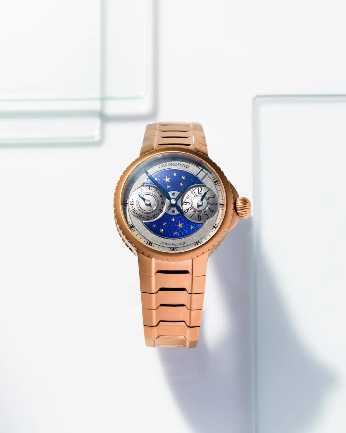 L'art céleste de la Chronoswiss PULSE GMT Enamel Sky Gold, entre or massif et émail paillonné