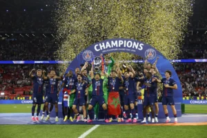 Combien les joueurs du PSG ont-ils gagné après avoir remporté la Ligue des champions contre Arsenal ?