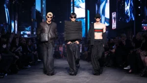 Gucci Cruise 2027 0 Gucci et sa collection Croisière 2027 s’emparent du chaos de Times Square