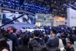 Les constructeurs automobiles chinois cherchent leur « moment Yaris » pour conquérir durablement l'Europe