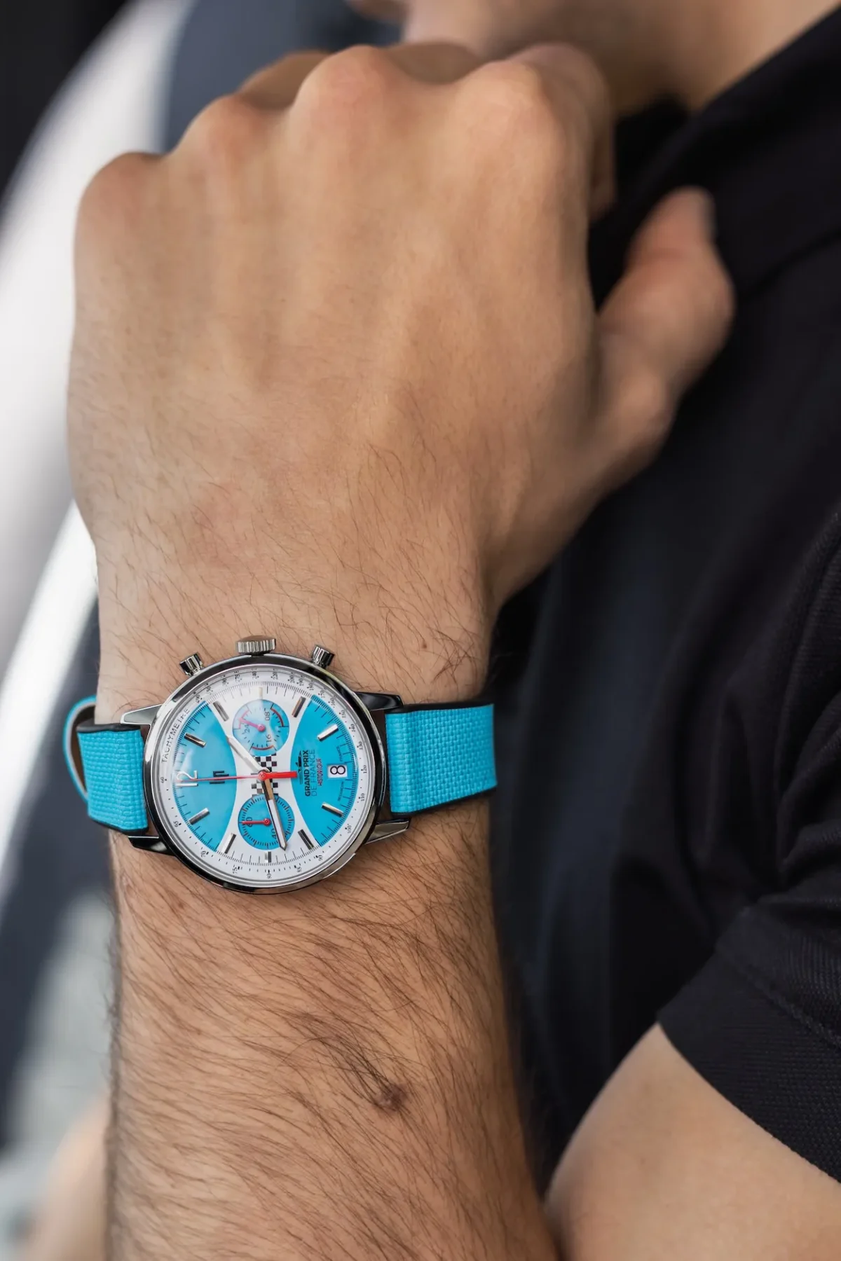La montre Lip Rallye Meca-Quartz célèbre le Grand Prix de France Historique 2026 au Castellet