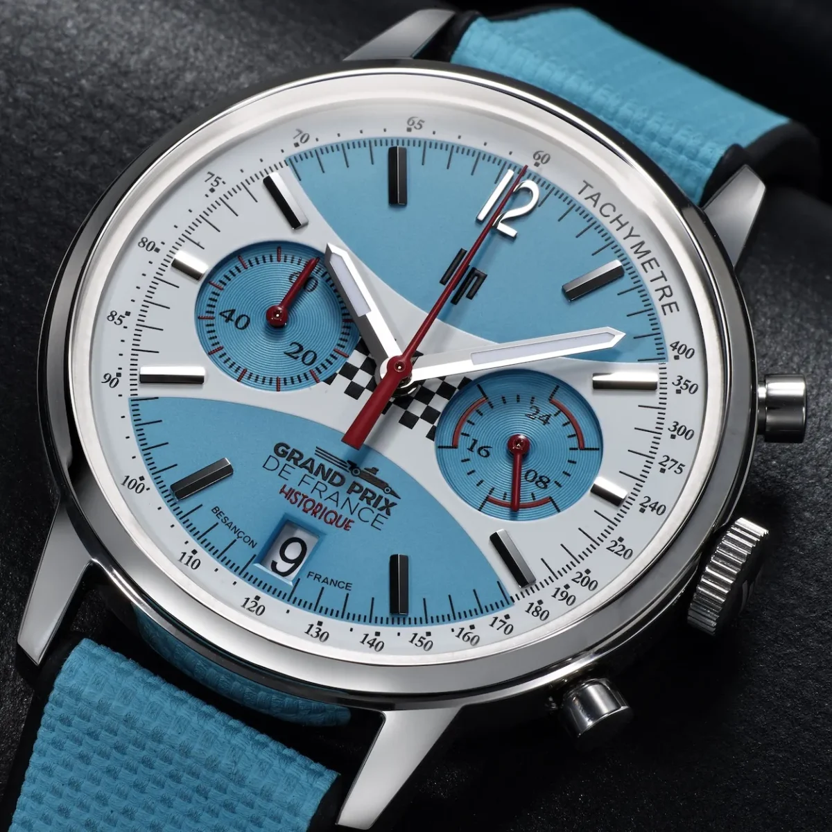 La montre Lip Rallye Meca-Quartz célèbre le Grand Prix de France Historique 2026 au Castellet