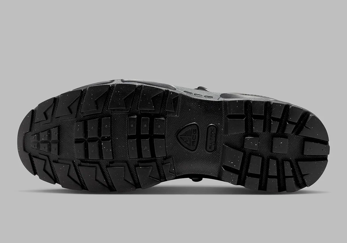 Nike Air Max Goadome Low, l'icône brute du hip-hop s'offre un secret estival sous sa robe de cuir noir