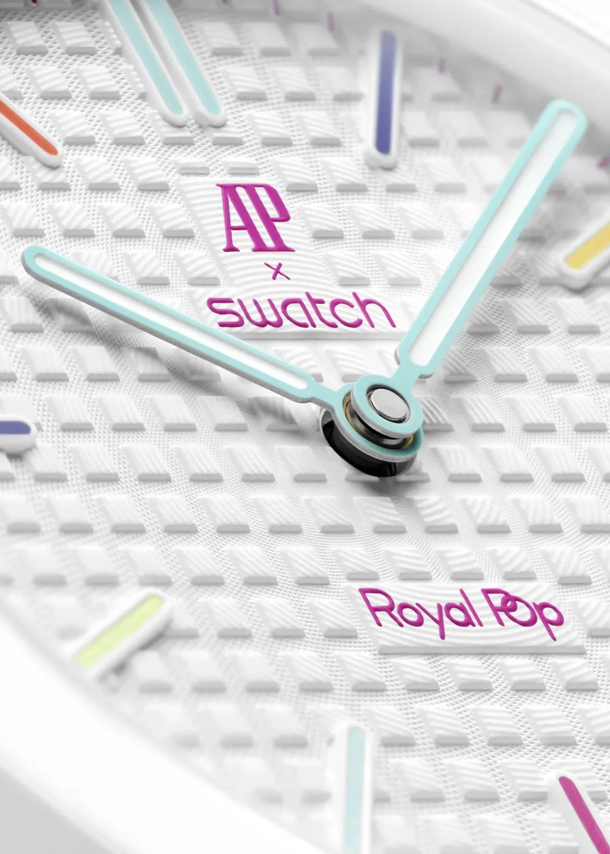Royal Pop, quand Swatch réinvente l’esprit de l’Audemars Piguet Royal Oak