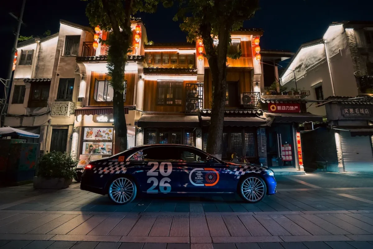 La Mercedes Classe S part à la conquête de l'Asie lors d'une tournée qui célèbre les 140 ans d'histoire de l'automobile