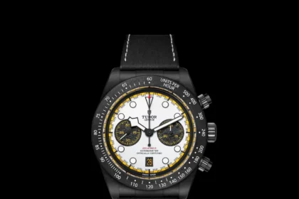 La Tudor Black Bay Chrono « Carbon 26 » réunit la haute horlogerie et la Formule 1 sur le même podium