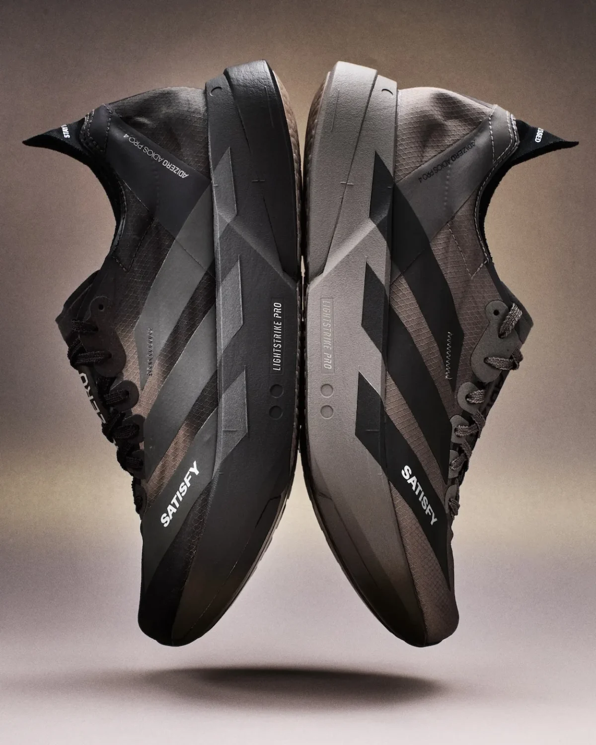 Adizero Adios Pro 4 SATISFY, quand le running quitte la piste pour entrer dans la culture