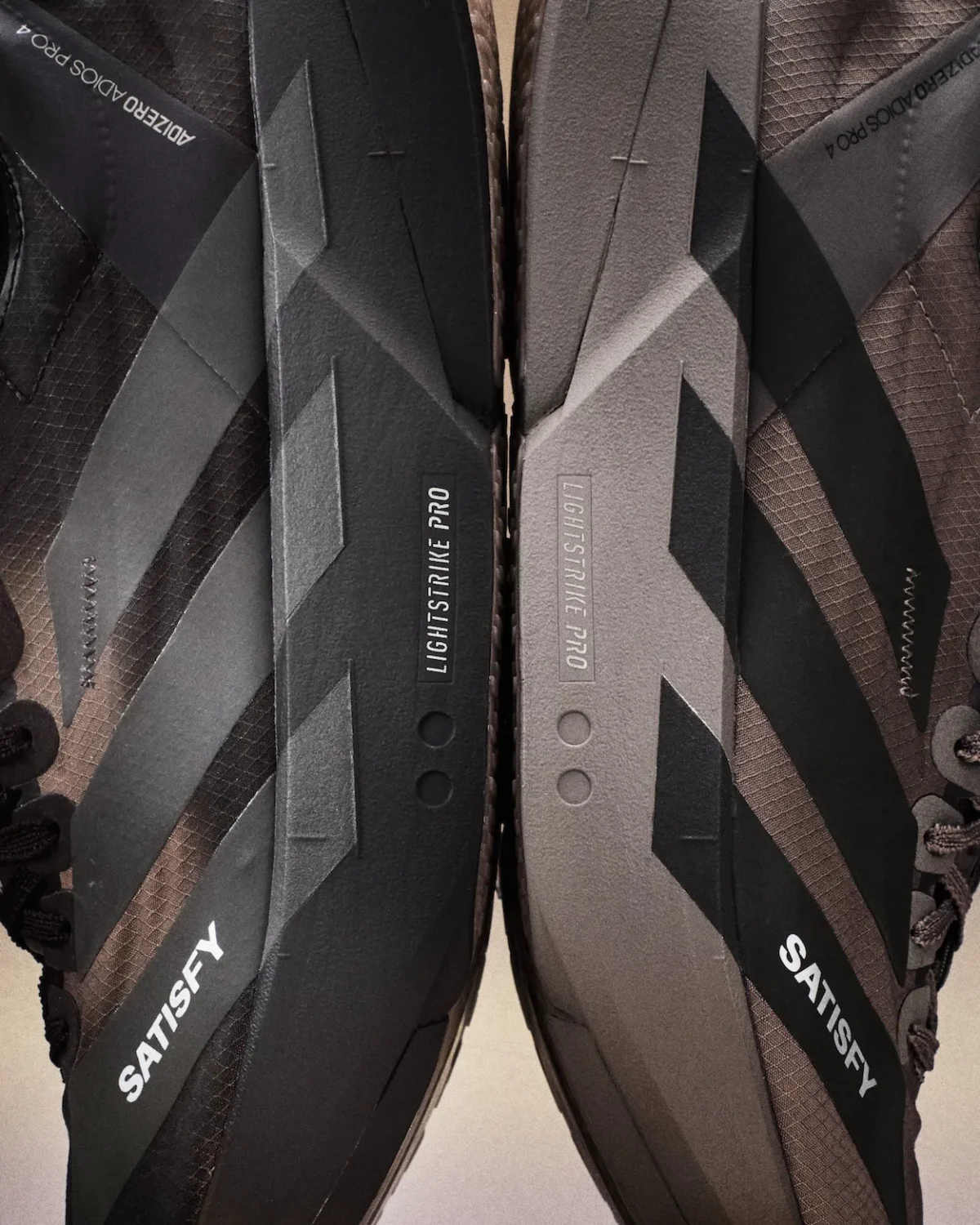 Adizero Adios Pro 4 SATISFY, quand le running quitte la piste pour entrer dans la culture