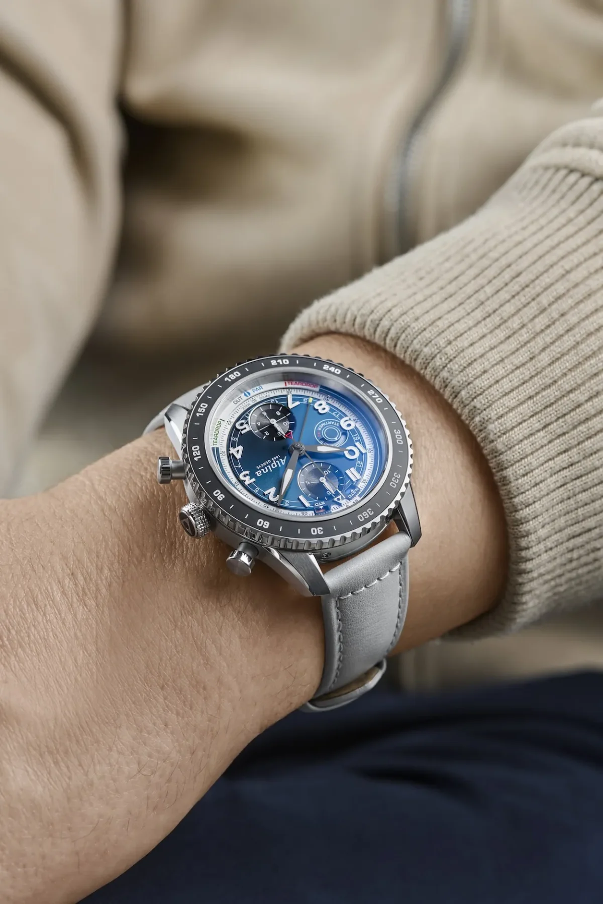 Watch Angels x Alpina Startimer Pilot Chronograph Automatic IFR, la montre qui réinvente l’outil de navigation aérienne