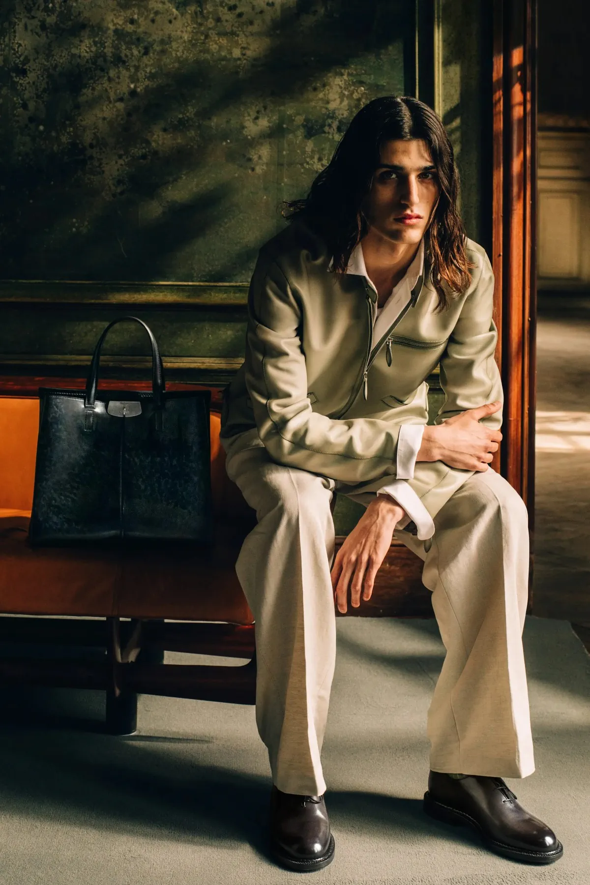 Berluti célèbre le printemps 2027 avec un hommage sensible au Petit Prince