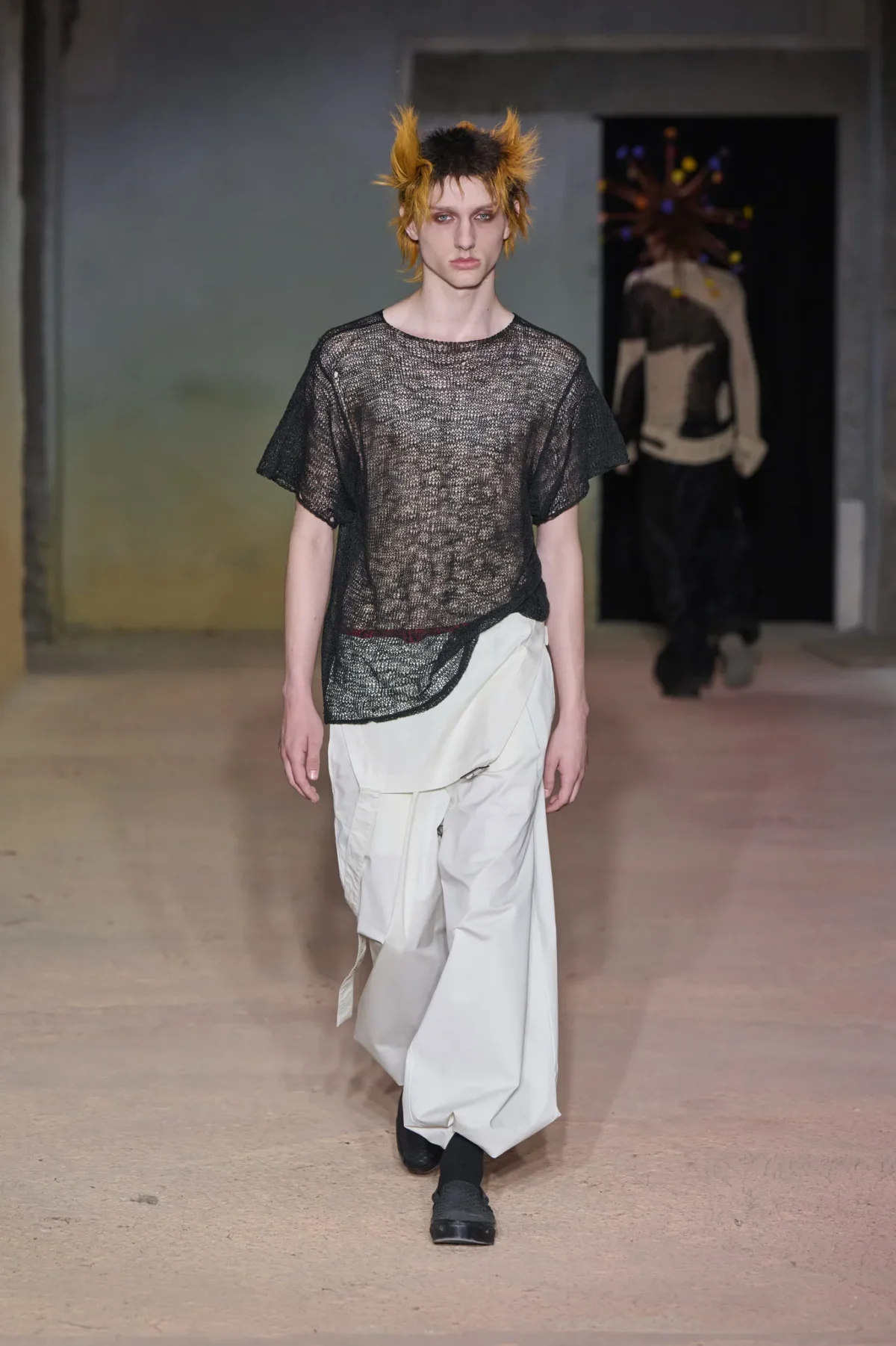 DSM Kei Ninomiya réinvente le punk en manifeste couture pour le printemps 2027