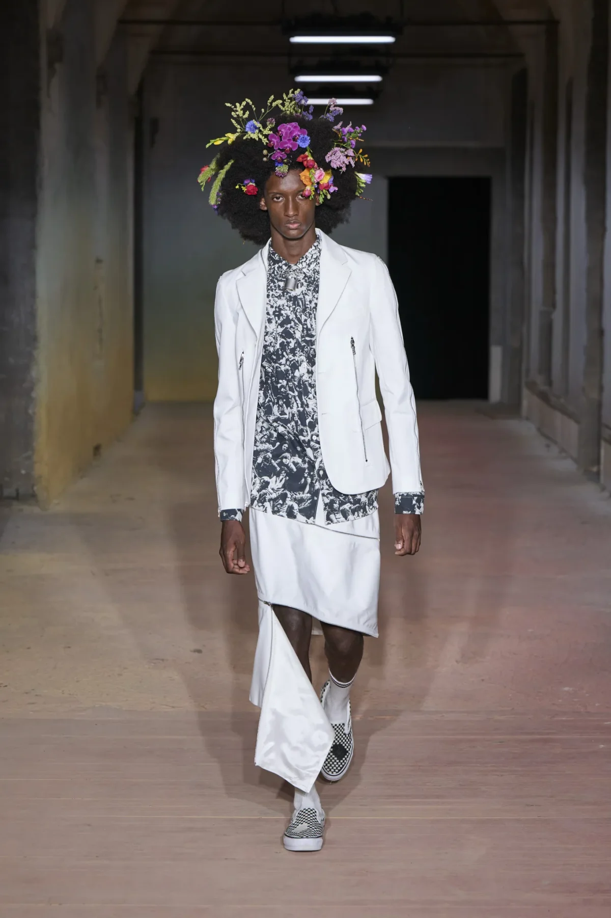 DSM Kei Ninomiya réinvente le punk en manifeste couture pour le printemps 2027