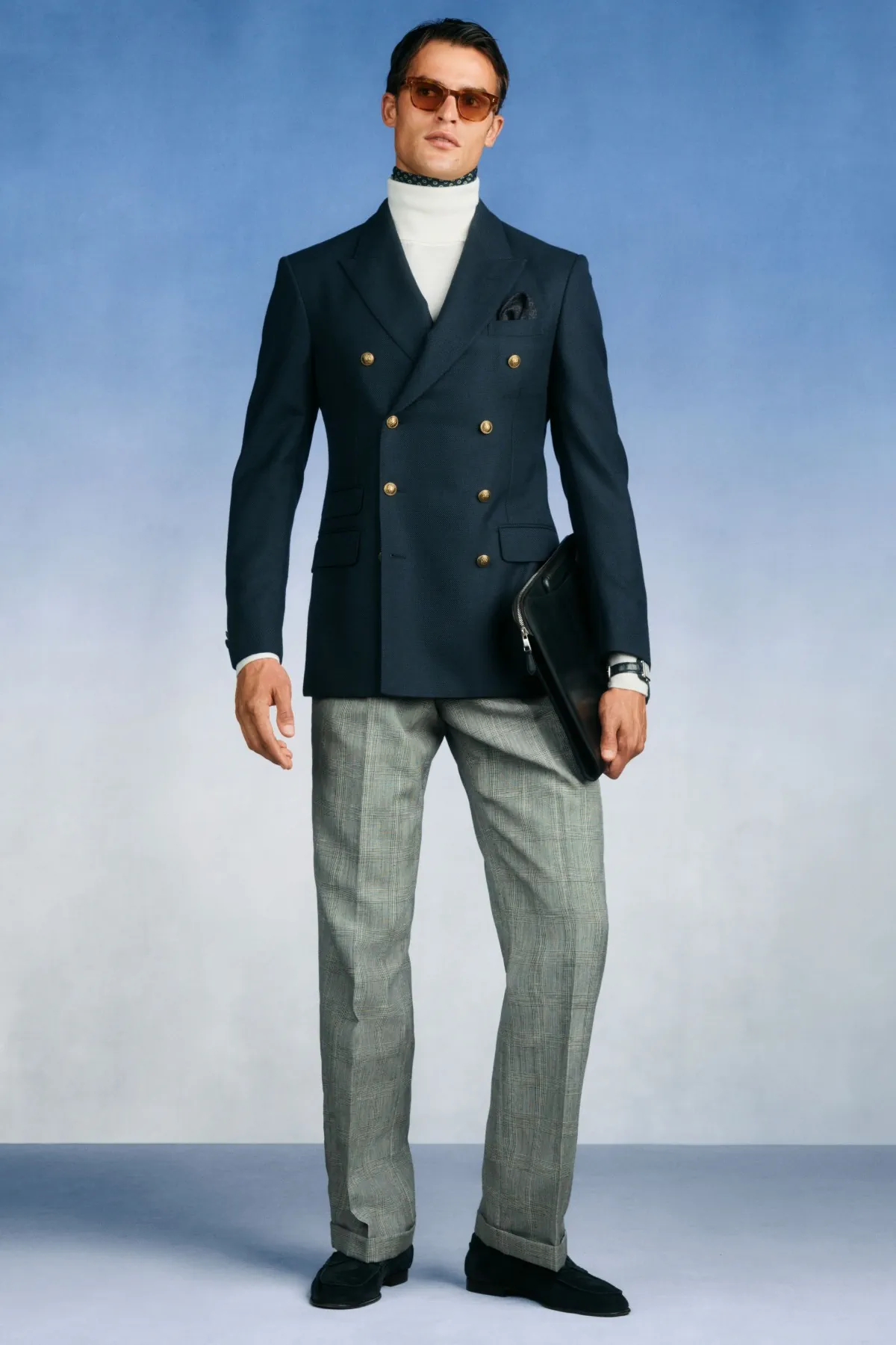 Chez dunhill, le blazer bleu devient le manifeste du printemps 2027