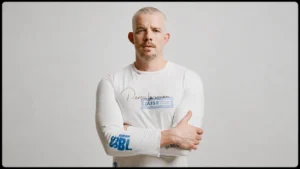 ERDEM x Gays The Word T shirt Pride 2026 0 Pour célébrer la Pride 2026, ERDEM lance un t-shirt en édition limitée