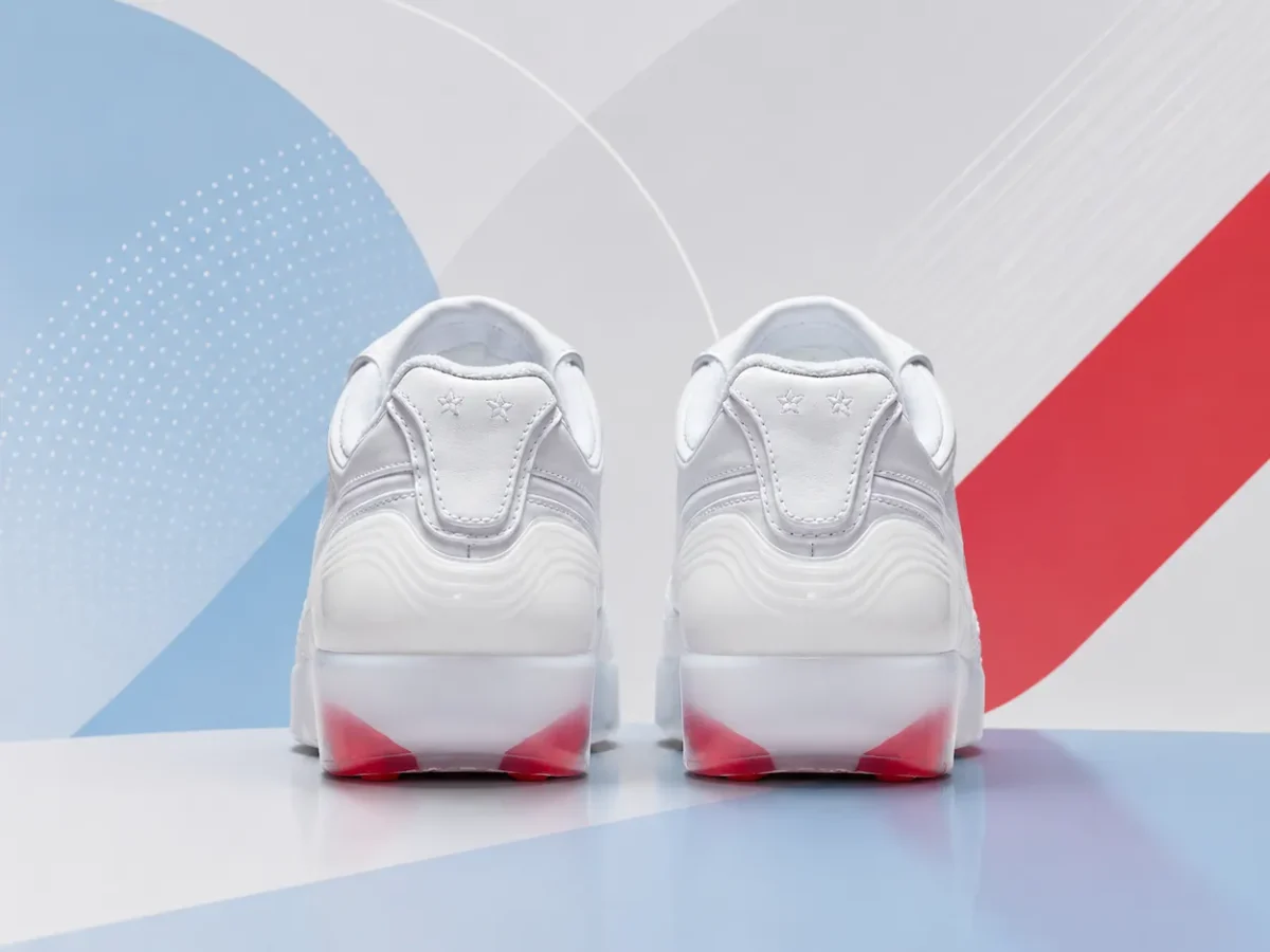 Quand JACQUEMUS réinvente l'élégance des Bleus avec Nike et la FFF