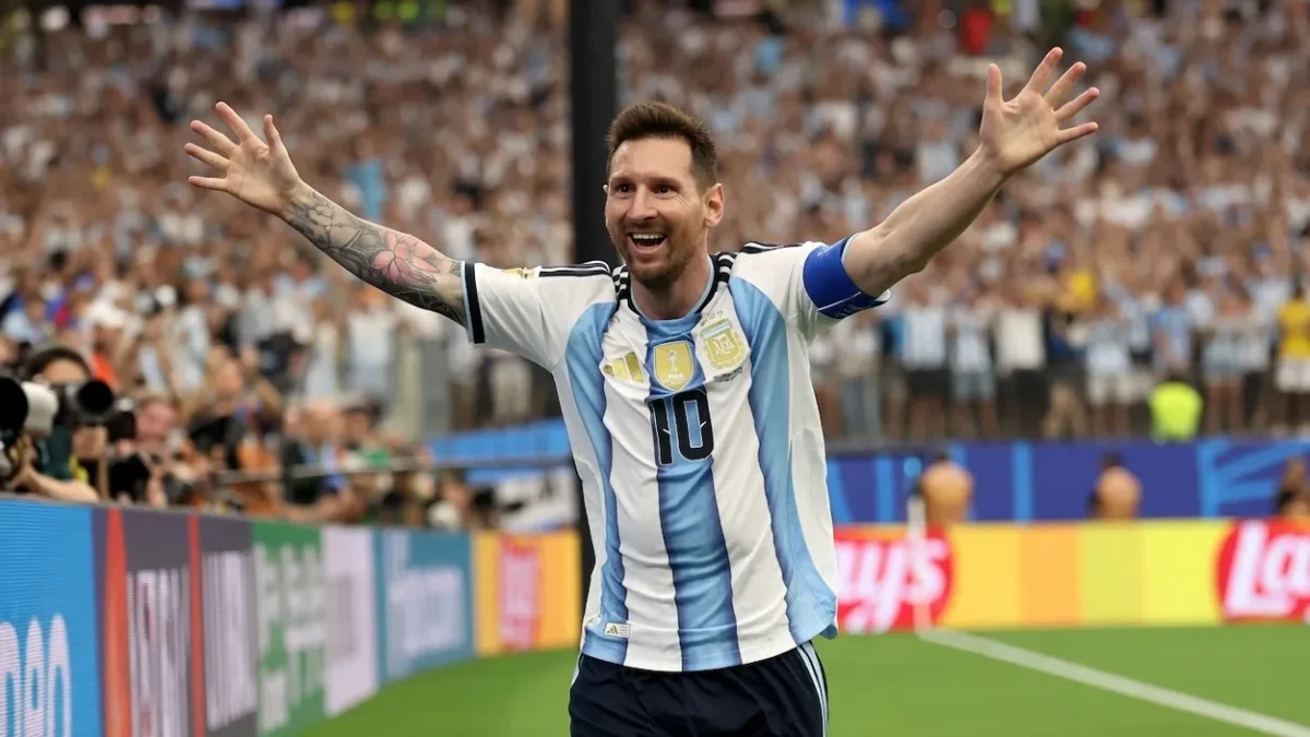 Messi peut il enfin remporter le seul trophee qui lui manque 0 Lionel Messi entre dans la légende tandis que la France poursuit son rendez-vous avec l'histoire