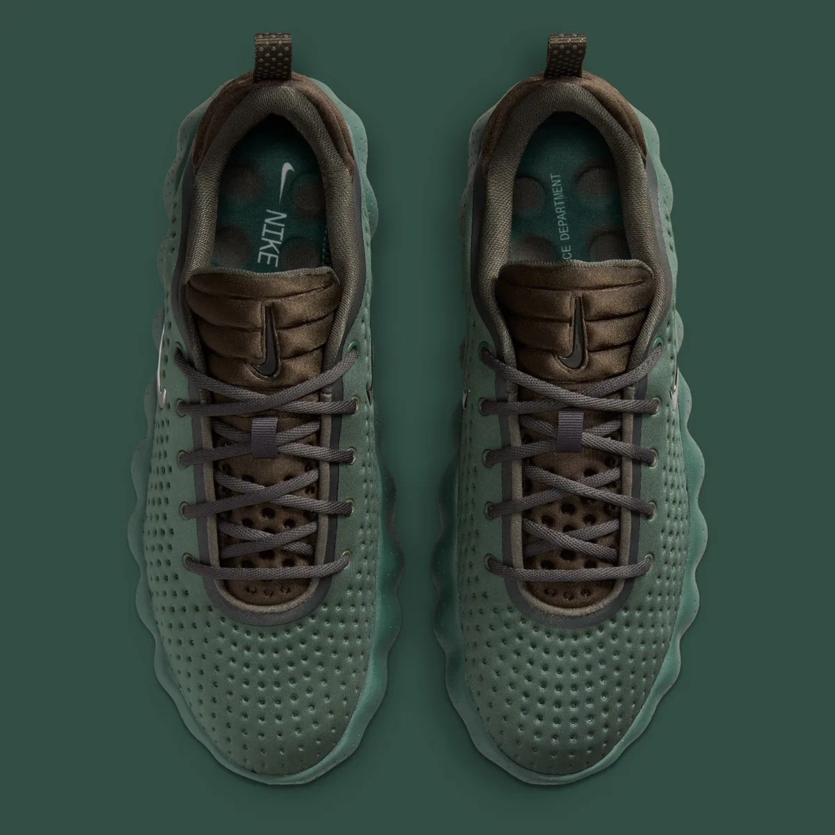 Nike Mind 002 Camo Green 3 Nike Mind 002 « Camo Green », la sneaker qui transforme la discrétion en expérience sensorielle