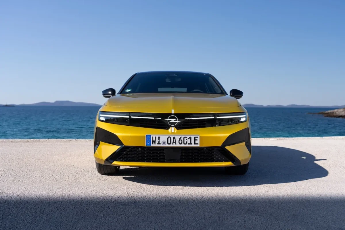 L’Opel Astra 100% électrique atteint l’âge de maturité avec 454 km d’autonomie