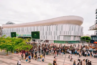 Paris La Défense Arena devient Plenitude Arena, la métamorphose d’un géant européen