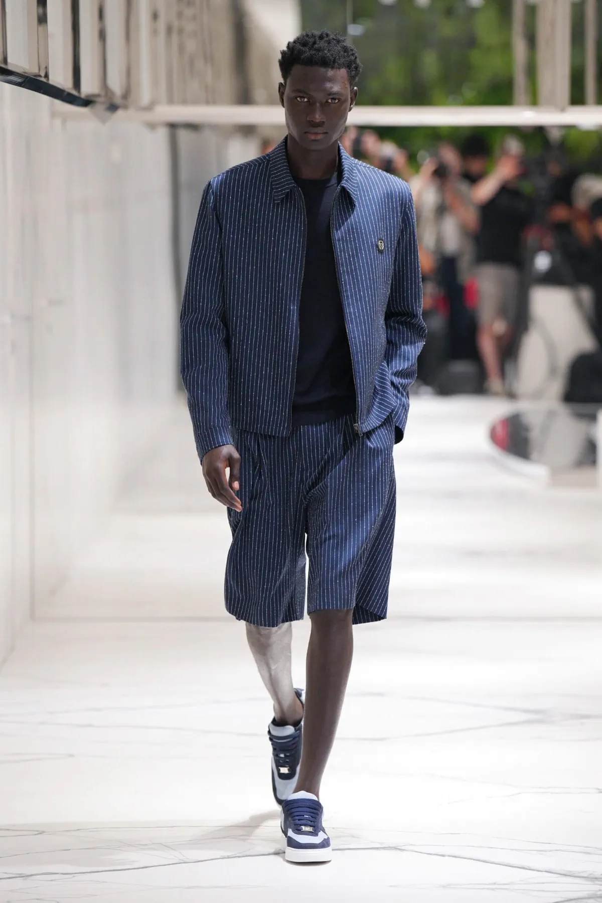 Philipp Plein Spring Summer 2027 Milan Fashion Week 12 Philipp Plein signe un printemps 2027 plus maîtrisé, sans renoncer à son goût du spectaculaire