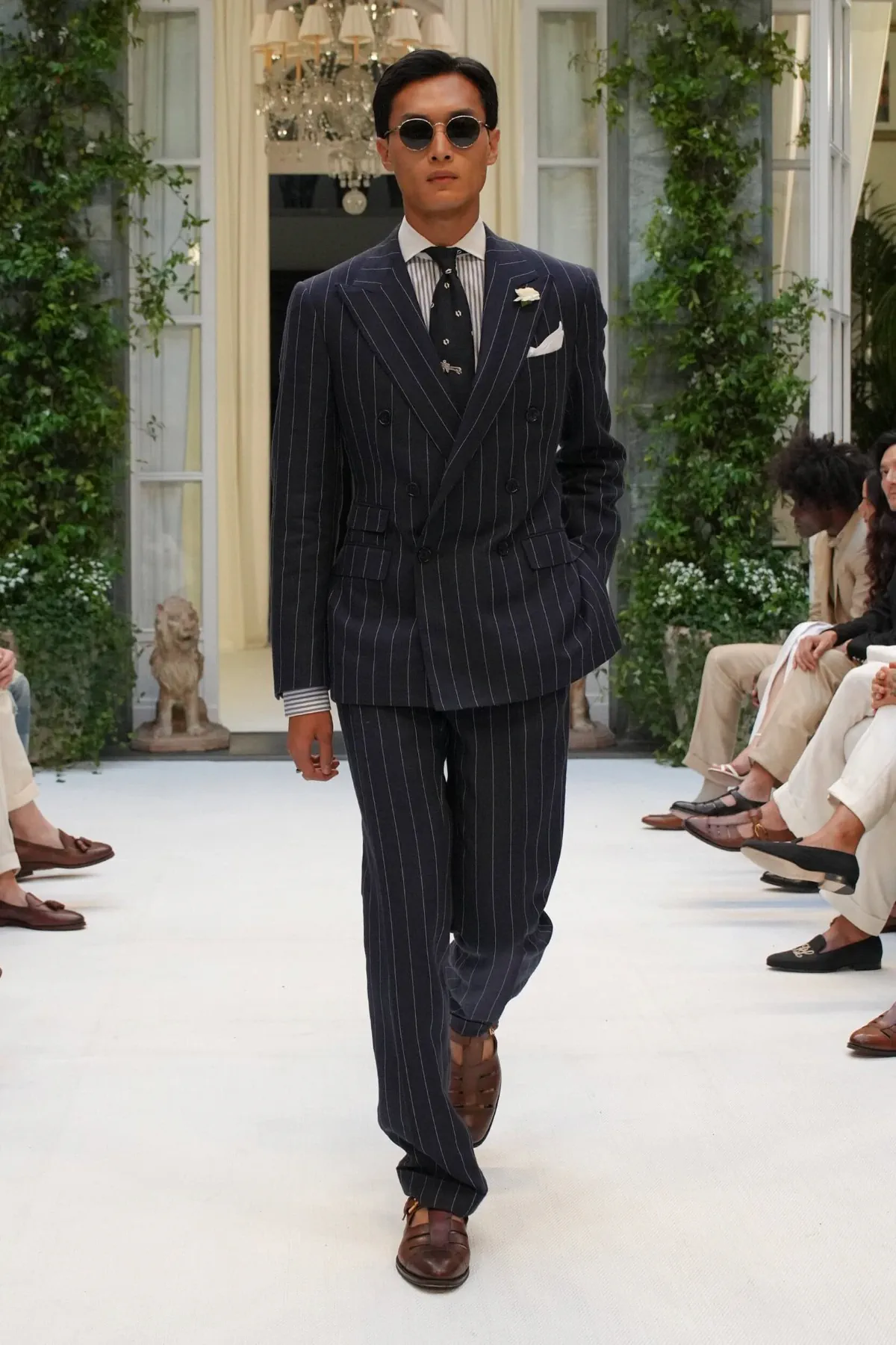Ralph Lauren Spring Summer 2027 Milan Fashion Week 2 Ralph Lauren printemps 2027 - Le gentleman athlète revient, et cette fois il arrive par la mer