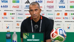 Le sélectionneur Sabri Lamouchi limogé par la Tunisie après un seul match de Coupe du monde
