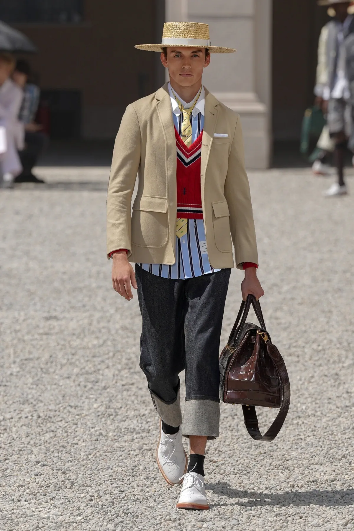 Thom Browne fait éclore un nouveau langage preppy pour le printemps 2027 à Milan