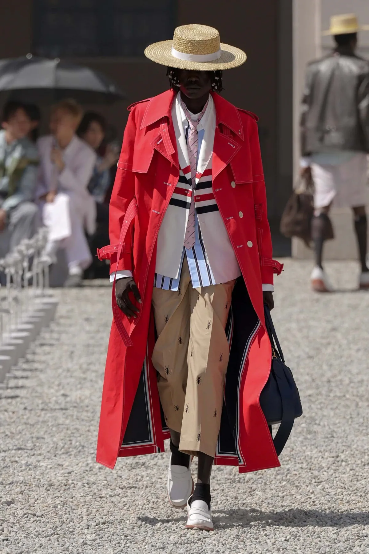 Thom Browne fait éclore un nouveau langage preppy pour le printemps 2027 à Milan