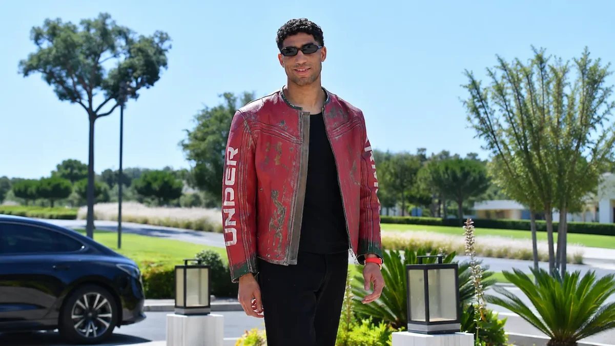 L'échappée belle d'Achraf Hakimi en cuir Under Armour x 424