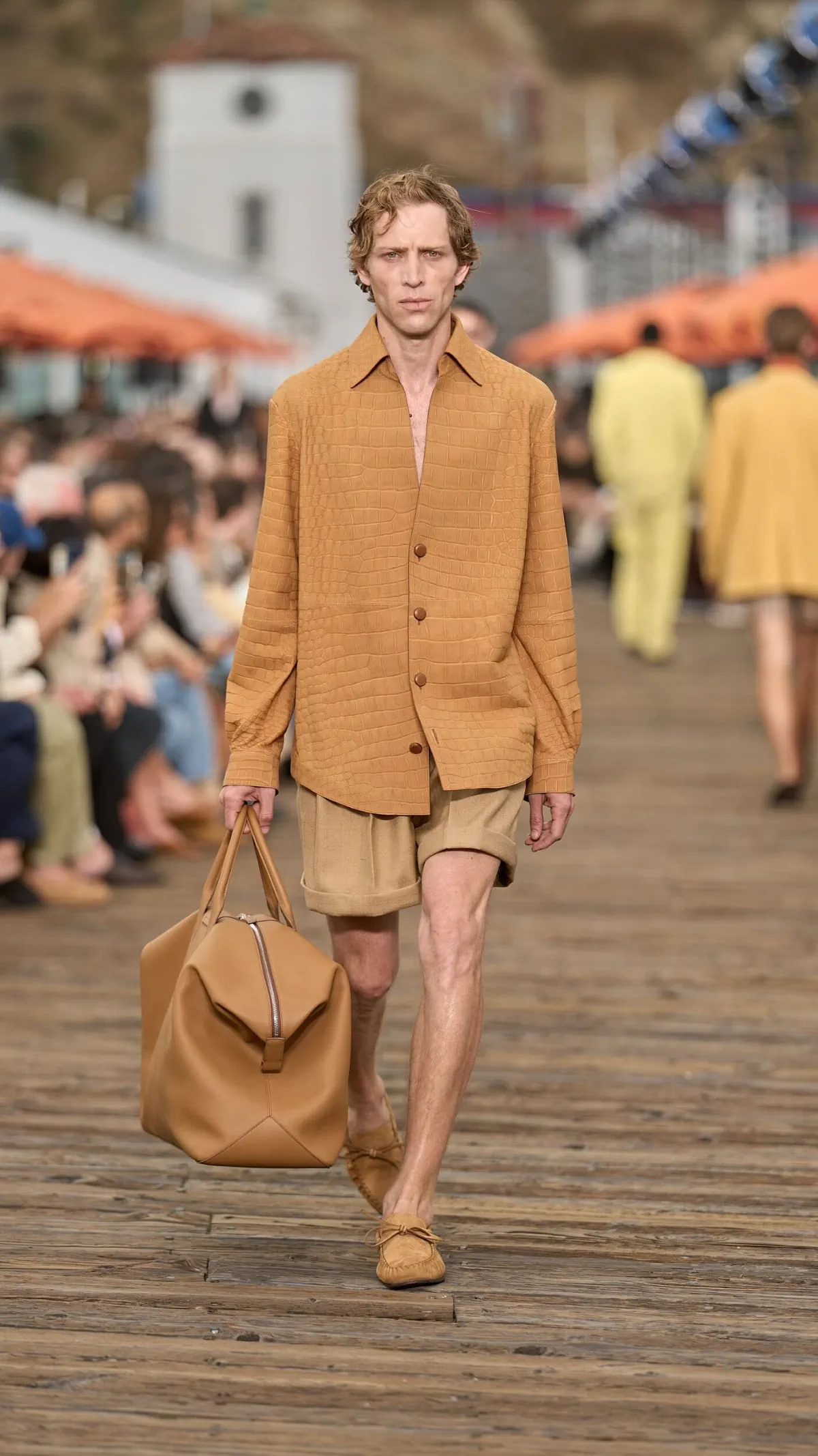 ZEGNA célèbre l’art de la villeggiatura avec une collection été 2027 entre Malibu et Méditerranée