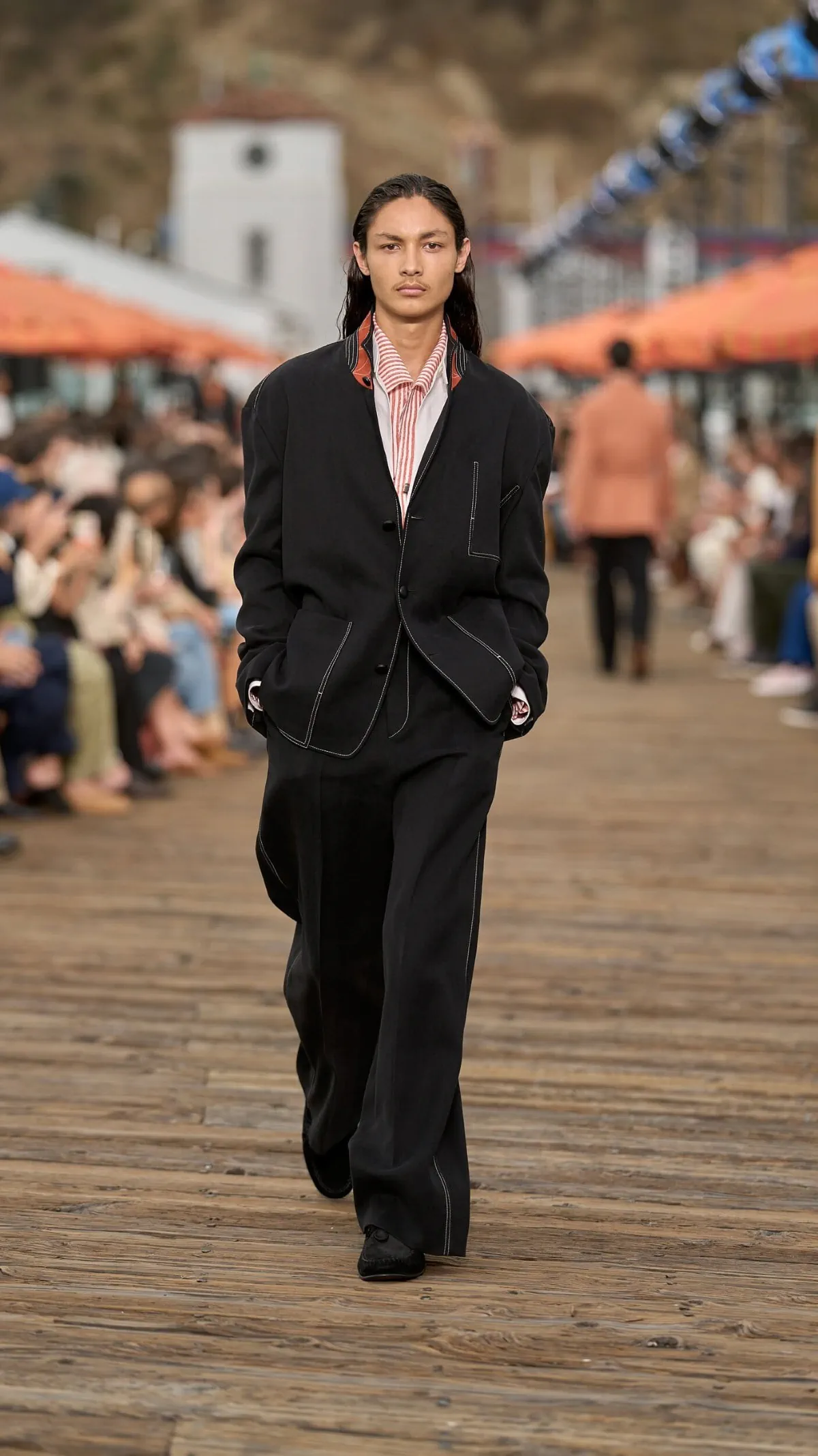 ZEGNA célèbre l’art de la villeggiatura avec une collection été 2027 entre Malibu et Méditerranée