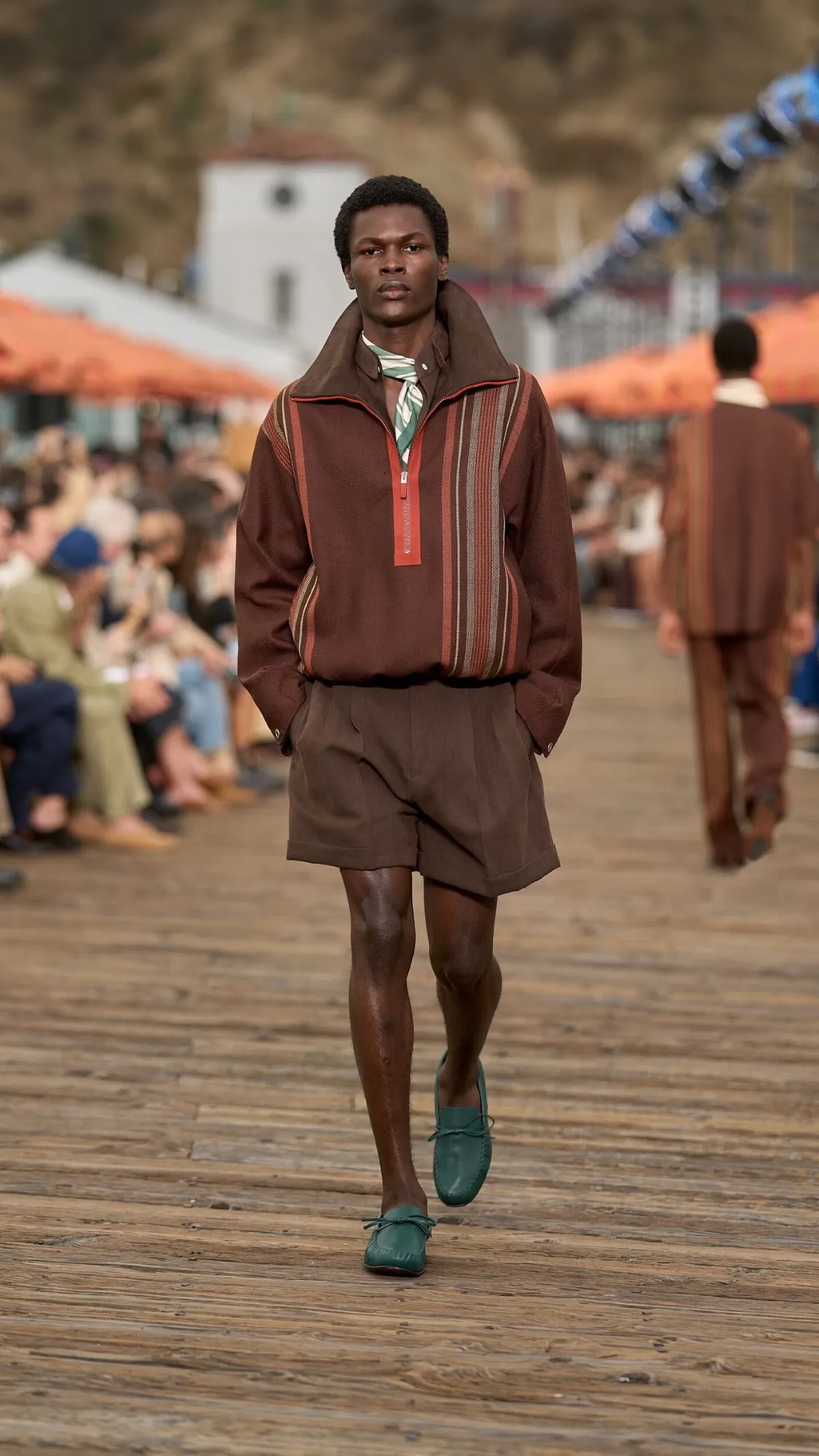 ZEGNA célèbre l’art de la villeggiatura avec une collection été 2027 entre Malibu et Méditerranée