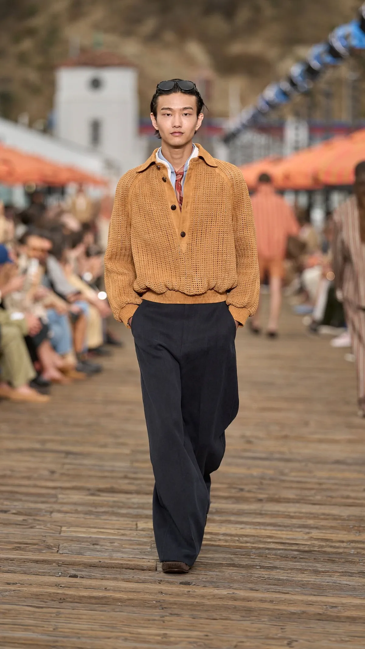 ZEGNA célèbre l’art de la villeggiatura avec une collection été 2027 entre Malibu et Méditerranée