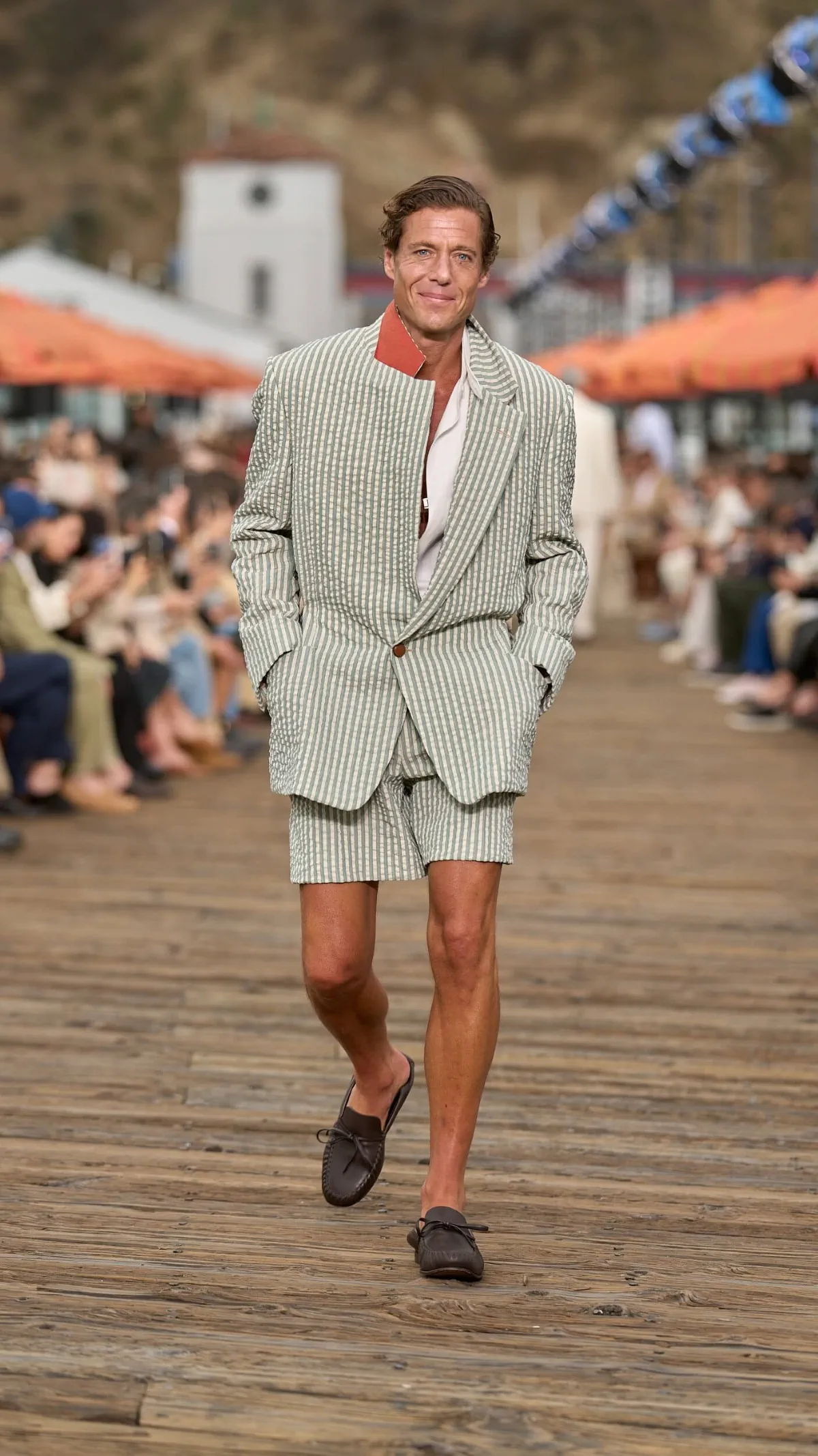 ZEGNA célèbre l’art de la villeggiatura avec une collection été 2027 entre Malibu et Méditerranée