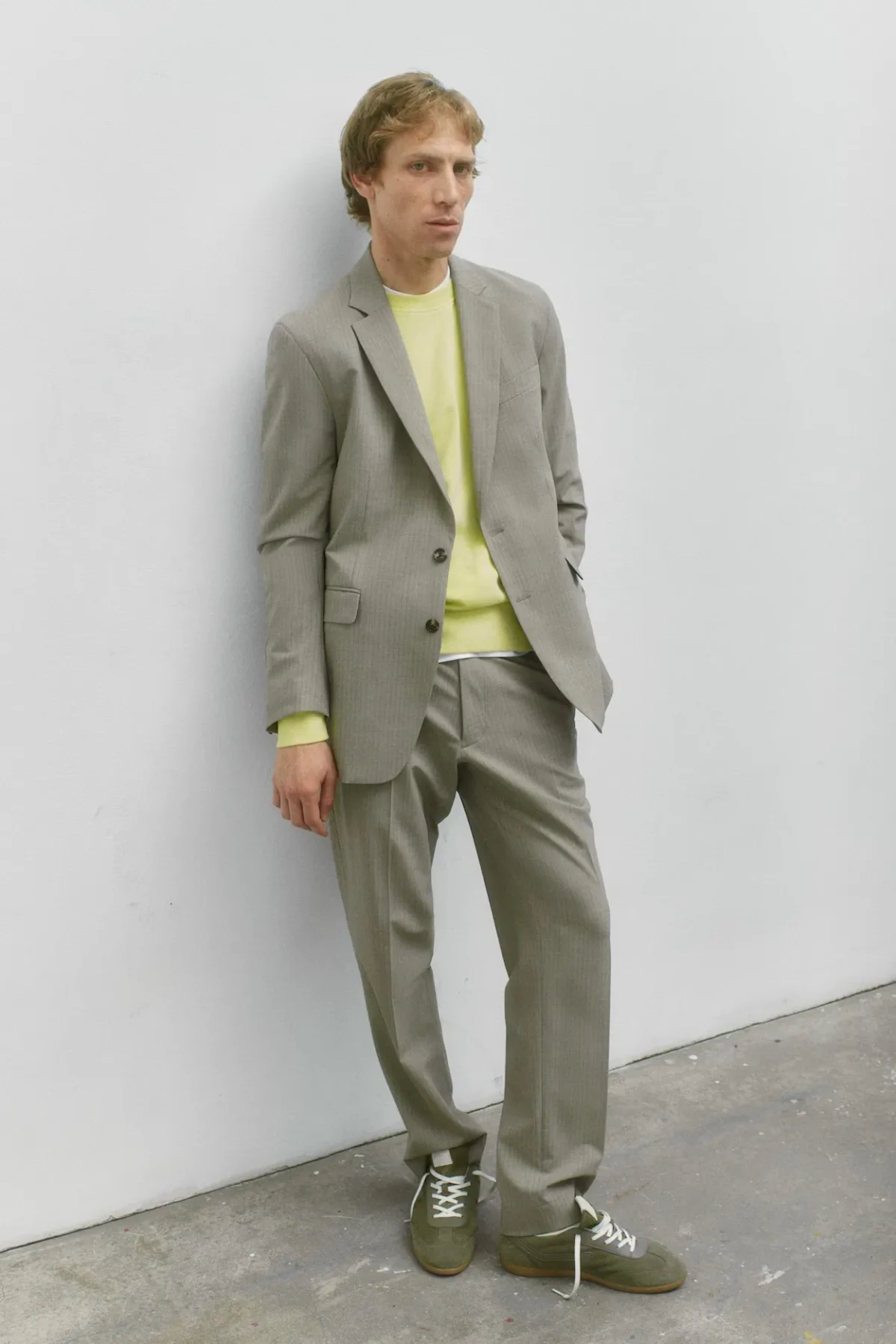 Chez rag & bone, l’élégance masculine trouve son point d’équilibre au printemps 2027