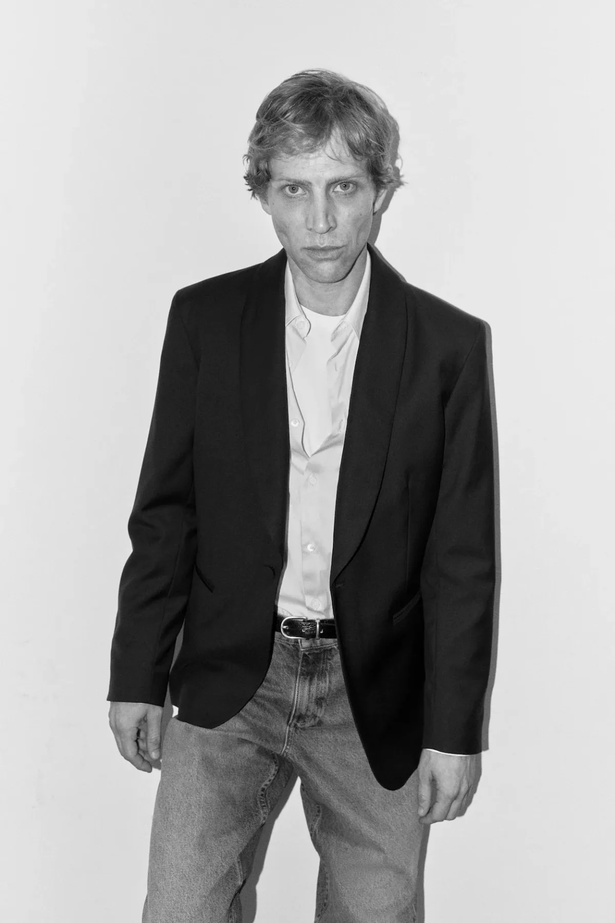 Chez rag & bone, l’élégance masculine trouve son point d’équilibre au printemps 2027