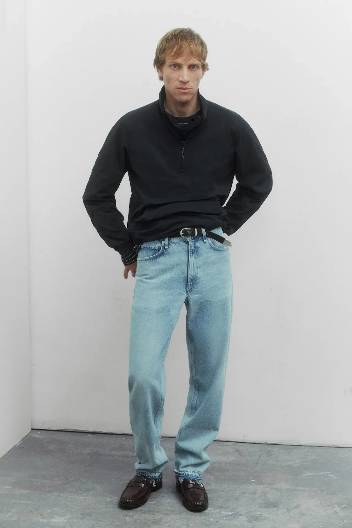Chez rag & bone, l’élégance masculine trouve son point d’équilibre au printemps 2027