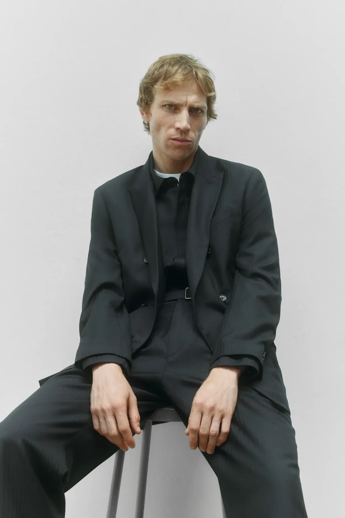 Chez rag & bone, l’élégance masculine trouve son point d’équilibre au printemps 2027