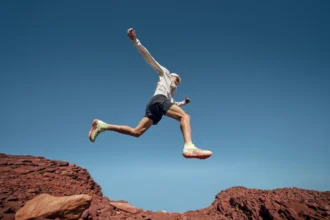 L'ASICS METAFUJI TRAIL 2 grimpe sur le toit du trail mondial