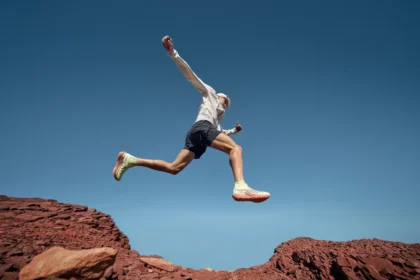 L'ASICS METAFUJI TRAIL 2 grimpe sur le toit du trail mondial