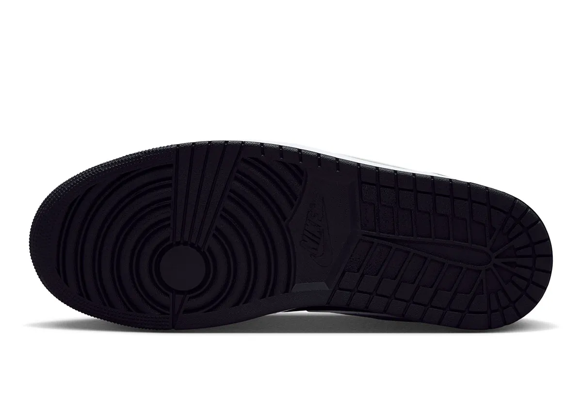 Air Jordan 1 Mid Oreo 2 Air Jordan 1 Mid « Oreo » - la sobriété dans l’ombre d’une icône