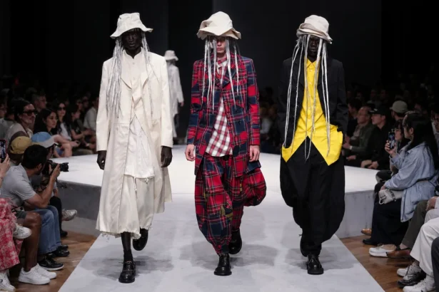 Au printemps 2027, COMME des GARÇONS Homme Plus rêve d'un monde sans guerre
