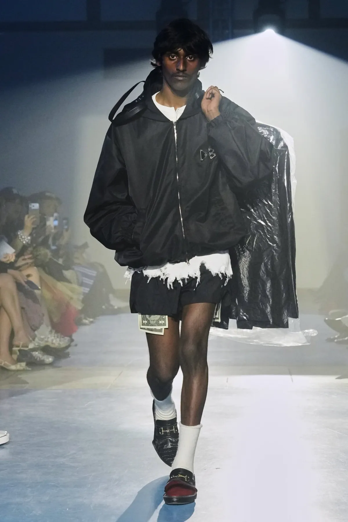 doublet, printemps 2027 - Masayuki Ino transforme le vestiaire masculin en comédie de mœurs