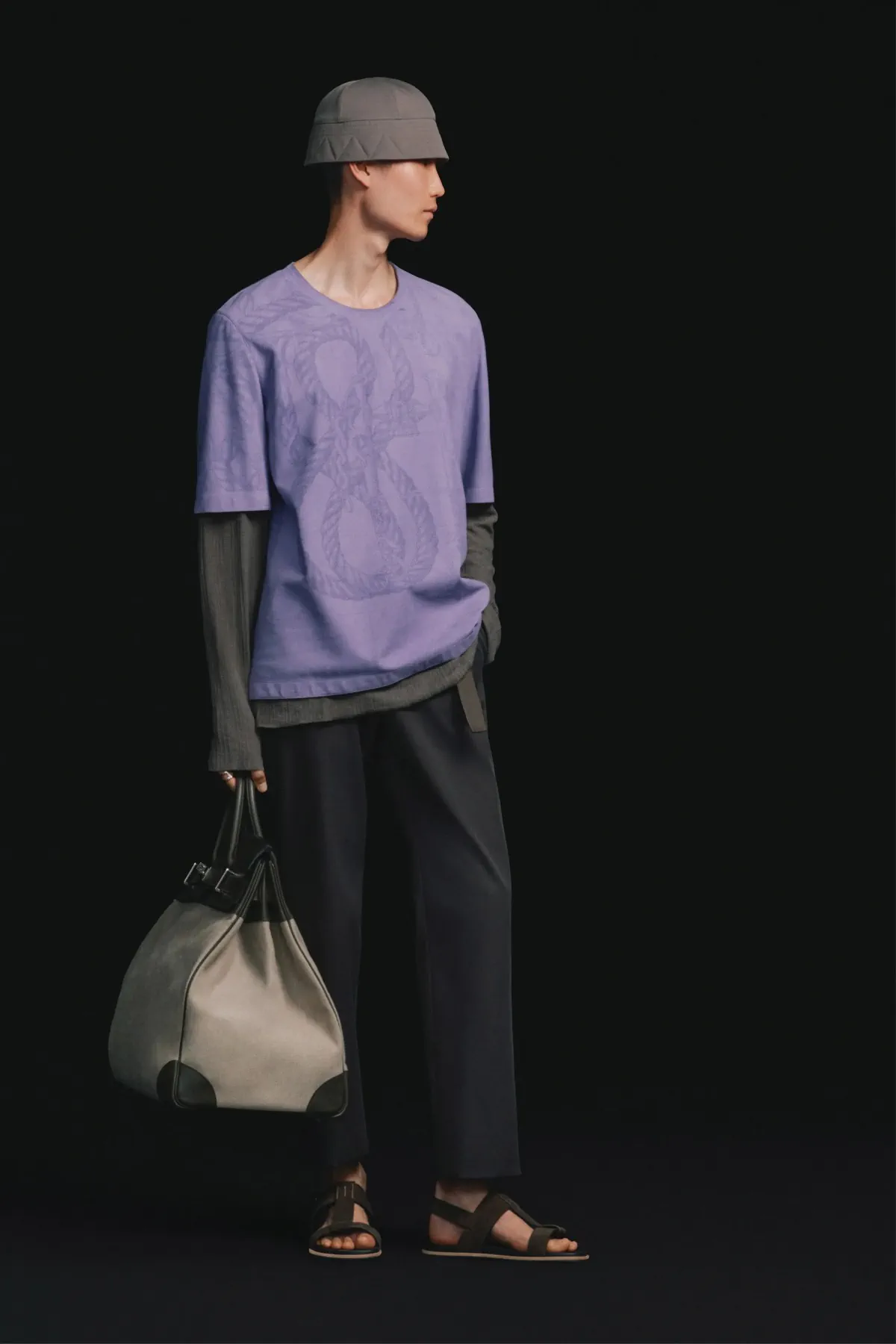 Hermès signe avec le printemps 2027 son interlude le plus discret avant l'ère Wales Bonner