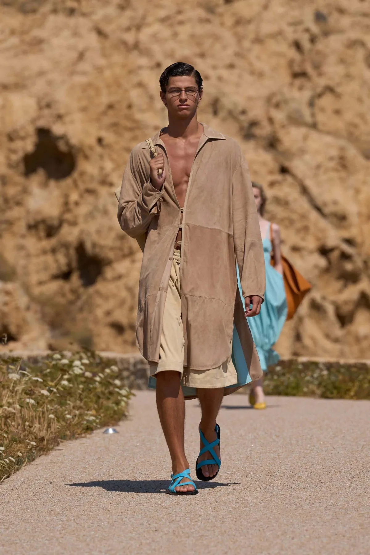 JACQUEMUS printemps 2027, l’été retrouvé de l’homme libre